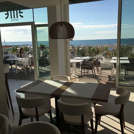 Otel Elite 4*