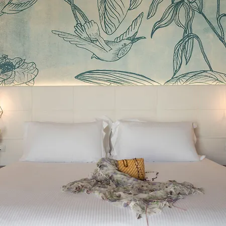 Elite Hotell 4*