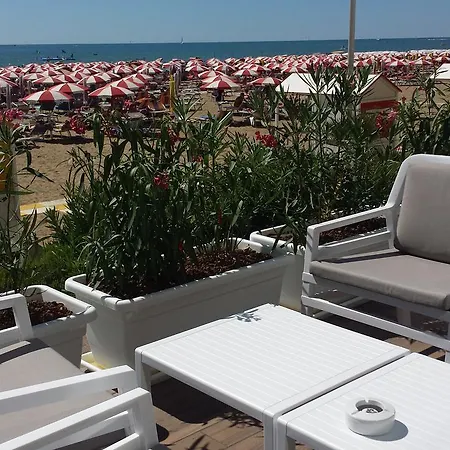Elite Hotel