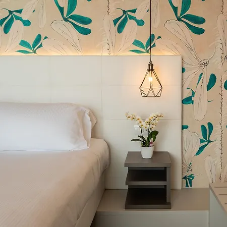 Hotel Elite 4*